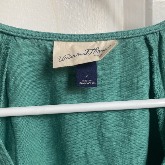 universal thread dress - Picture 2 of 4